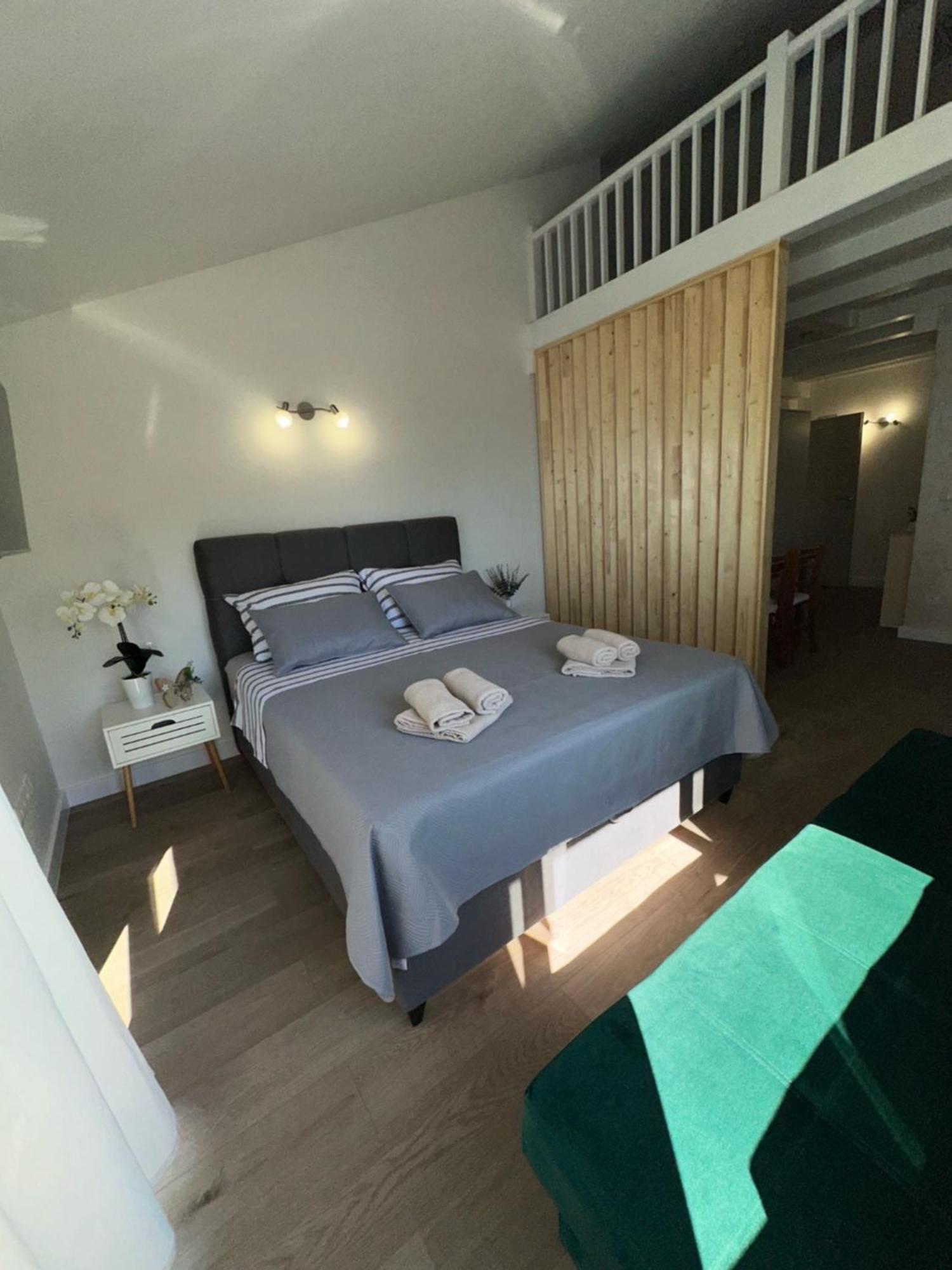 Apartment Lanterna Блаце Екстериор снимка
